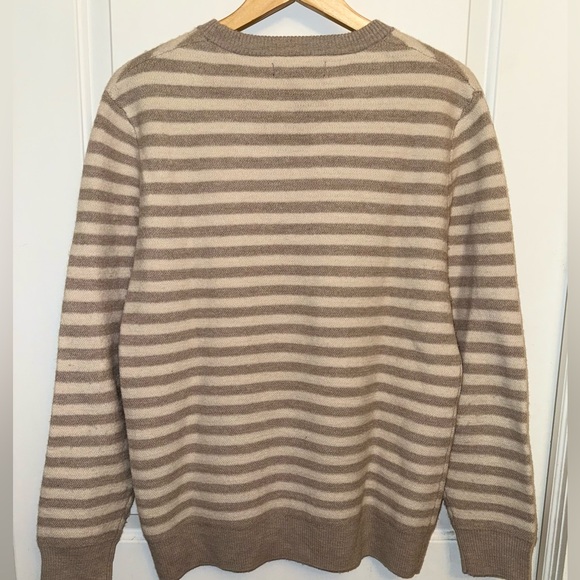 Christian Lacroix Tan and Cream 100% Extrafine Merino Wool Crewneck Sweater - Picture 6 of 7